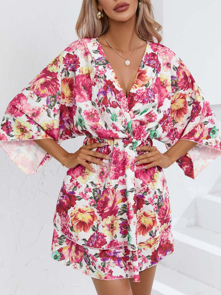Casual shirt dress for women with deep V-neck and wide sleeves Lune London