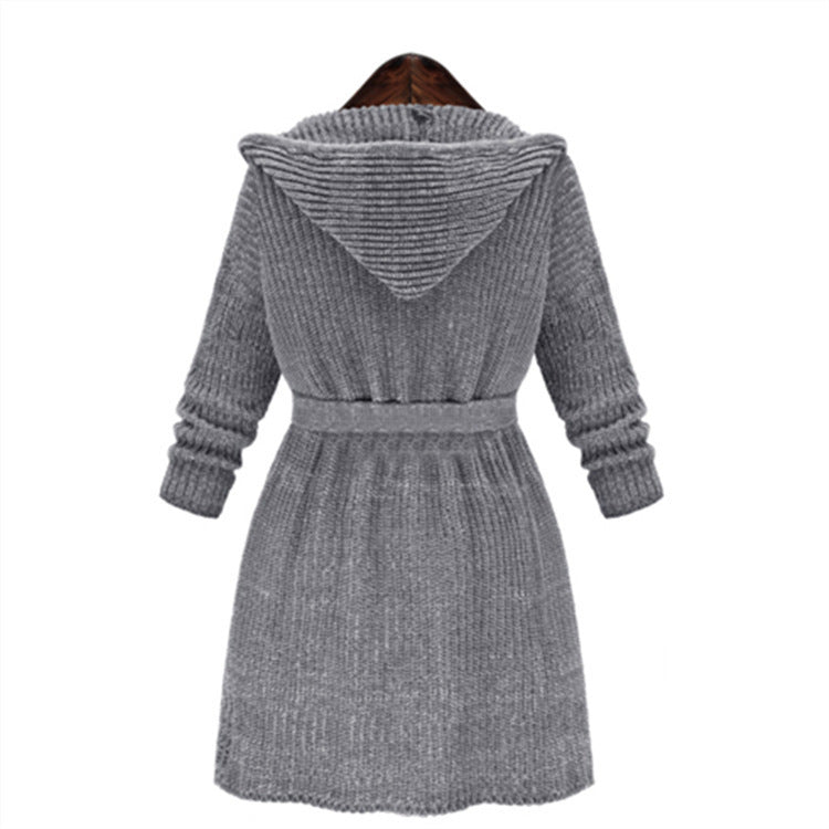 Women's knit coat with hood and practical pockets Lune London