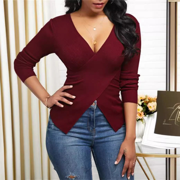 Women’s tie-top with deep V-neck and fine rib design Lune London