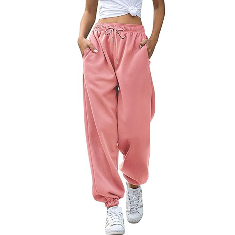 Casual pants for women with elastic waistband and side pockets Lune London
