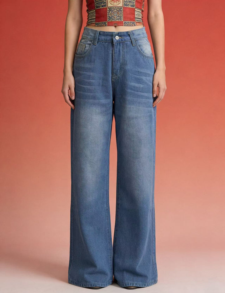Women wide denim pants with vintage wash and high-waisted waistband Lune London