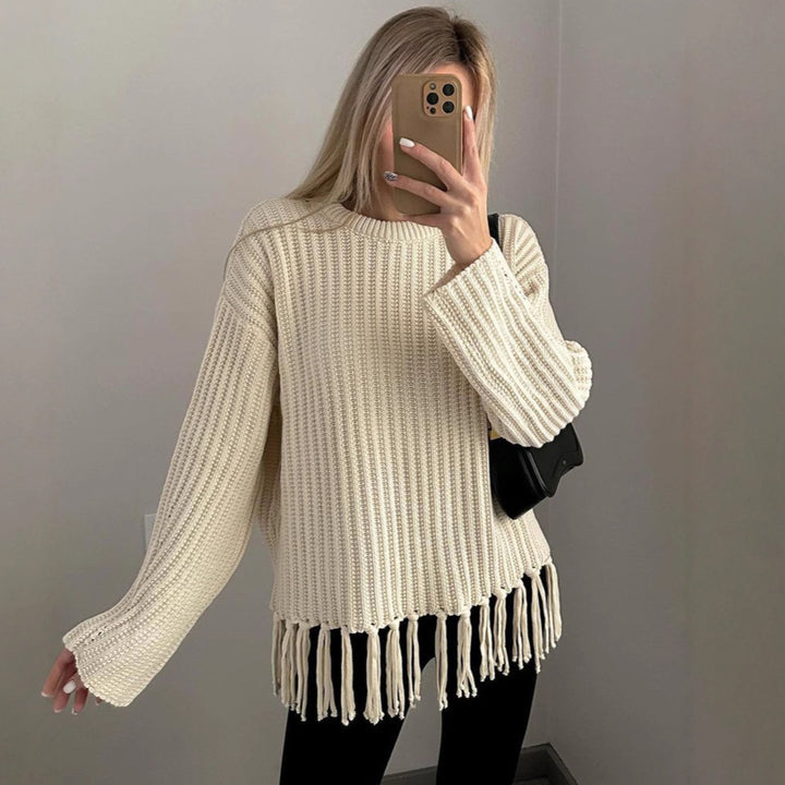Ladies fashionable knit sweater with fringes Lune London