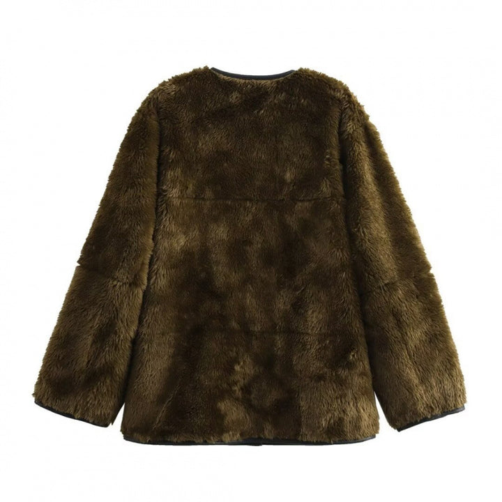 Teddy jacket for women with contrasting pockets and Lune London button details