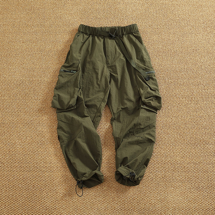 Men's cargo pants with practical pockets and elastic waistband Lune London