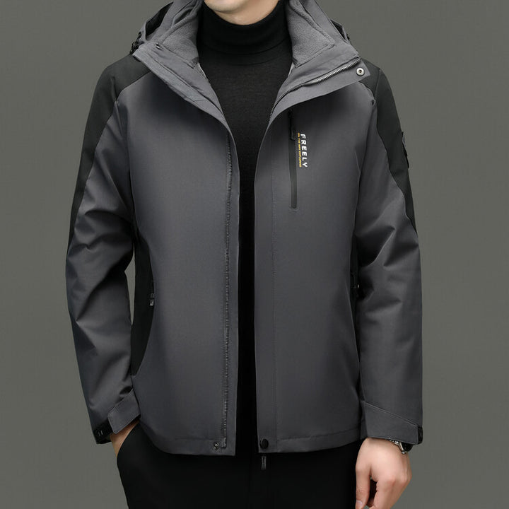 Functional jacket for men with innovative water-repellent properties Lune London