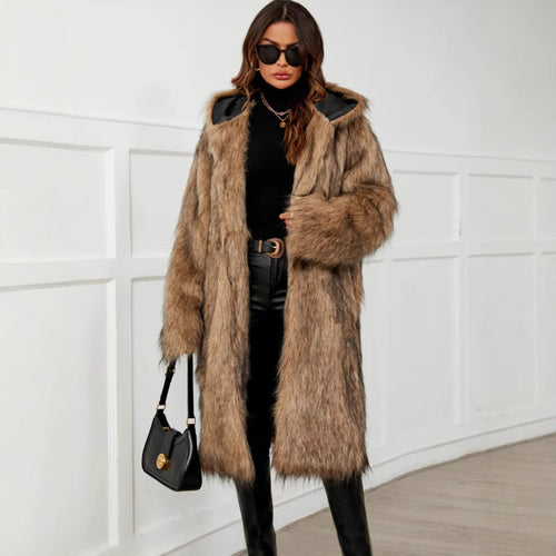 Luxury faux fur coat for women with sleek design Lune London