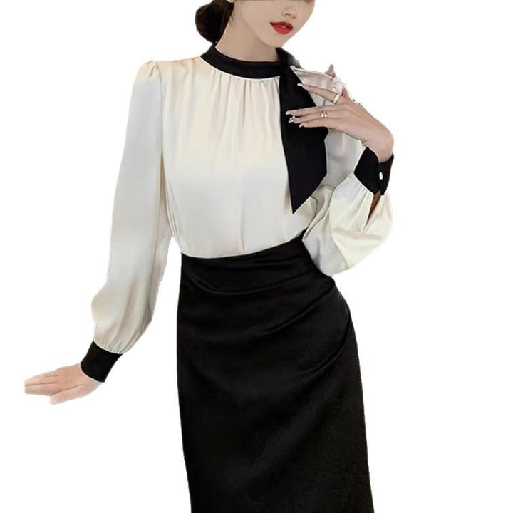 Robe enveloppante élégante pour femme avec volants et détail de nœud Chic & Stil