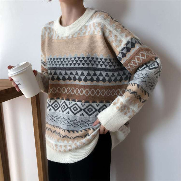 Ladies Large Oversized Sweater with Chic and Stylish Graphic Pattern
