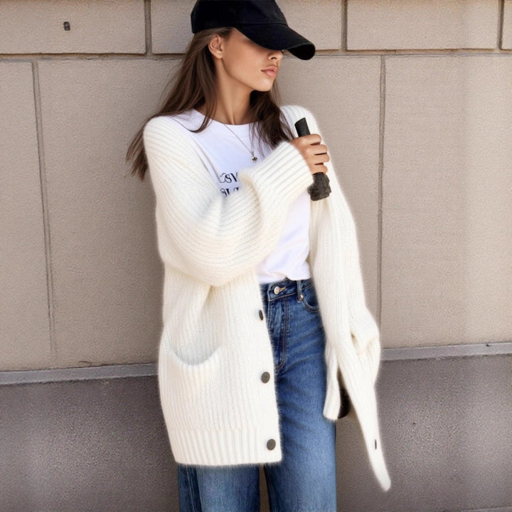 Lune London | Women's chunky knit cardigan with unique texture patterns and practical pockets