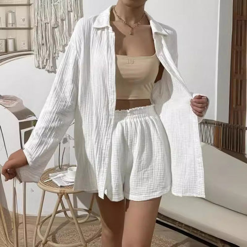 Lune London short sleeve top and lightweight shorts set for ladies