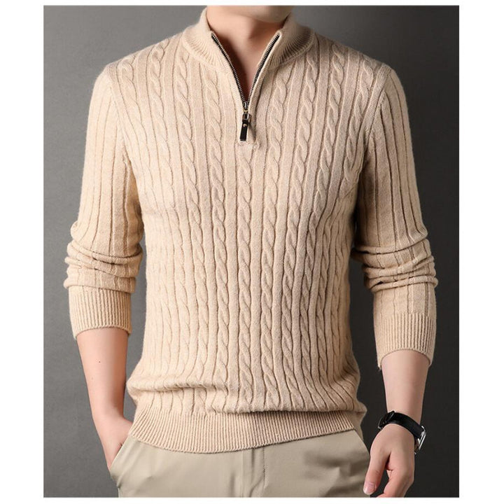Elegant knitted men's sweater with half-zip and cable pattern Lune London
