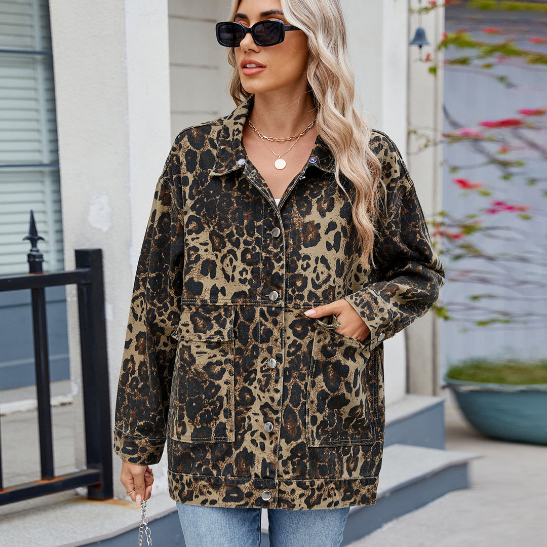Oversized denim jacket for women with a modern leopard design and a casual fit Lune London
