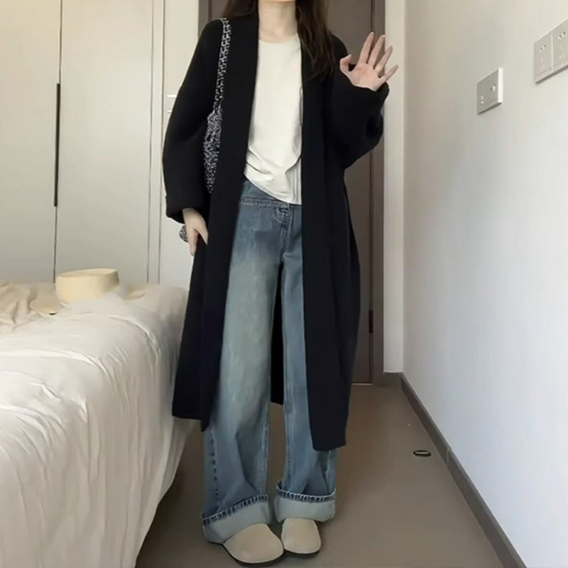 Manteau long en tricot pour femmes avec larges manches et texture douce Chic & Stil