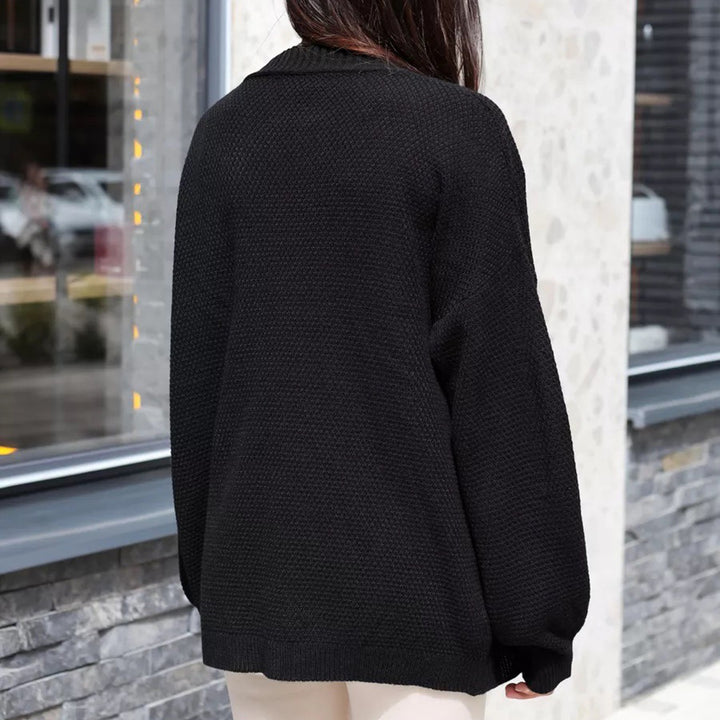 Boucle Cardigan for women with a relaxed fit and soft material Lune London