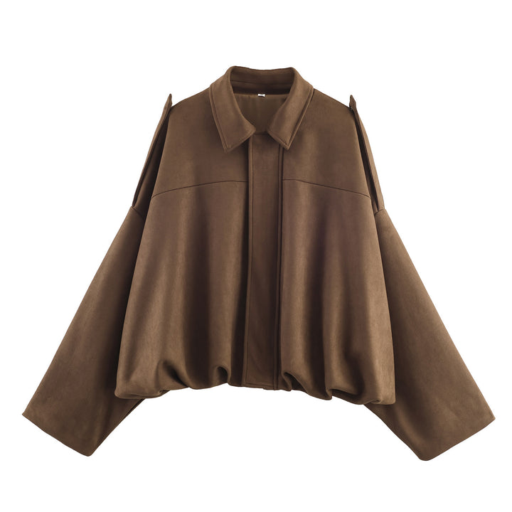 Oversized elegant jacket for women with refined details and a chic collar