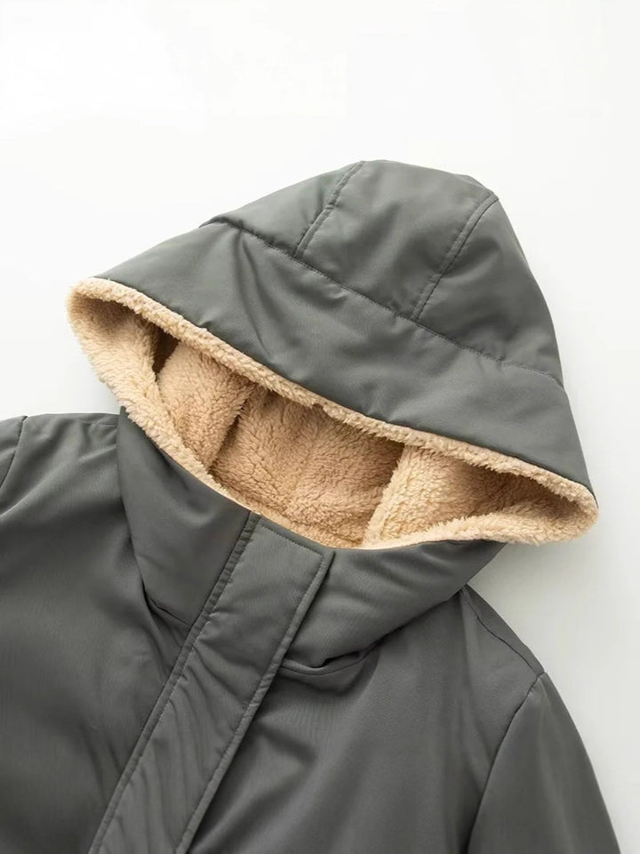 Transitional jacket for women with cozy lining and practical pockets Lune London