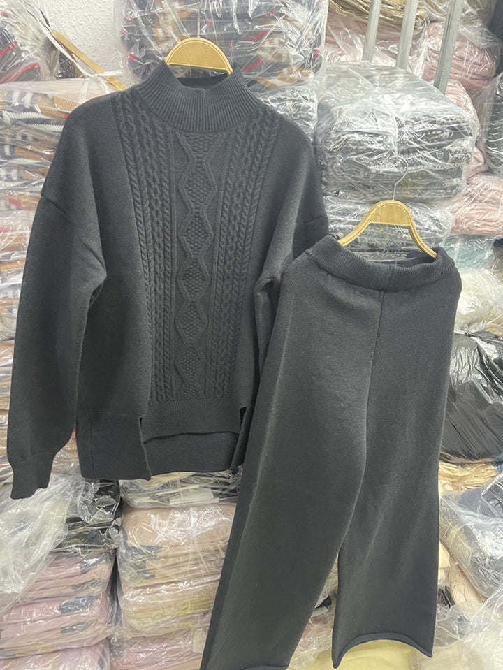 Elegant women's knit set with high collar and colorful pattern Lune London