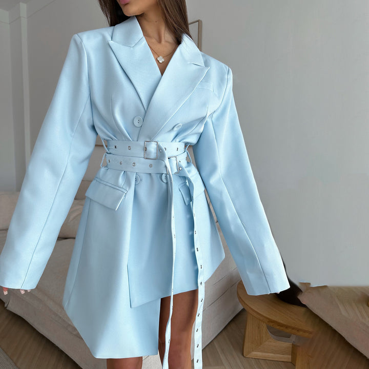 Ladies Fashion Blazer with Fitted Cut Lune London