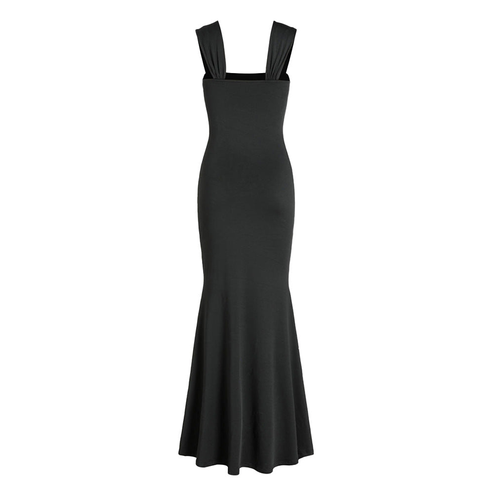 Robe maxi ajustée pour femmes avec des détails drapés Chic & Stil