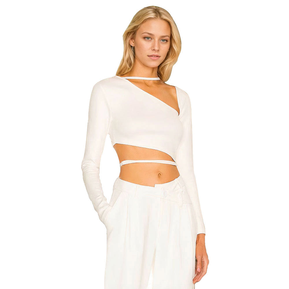 Asymmetrical long sleeve top for women with a trendy cut-out design Chic & Stil
