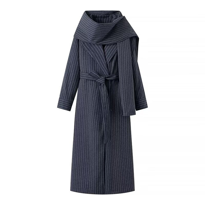 Wrap coat for women with elegant collar and belt Lune London