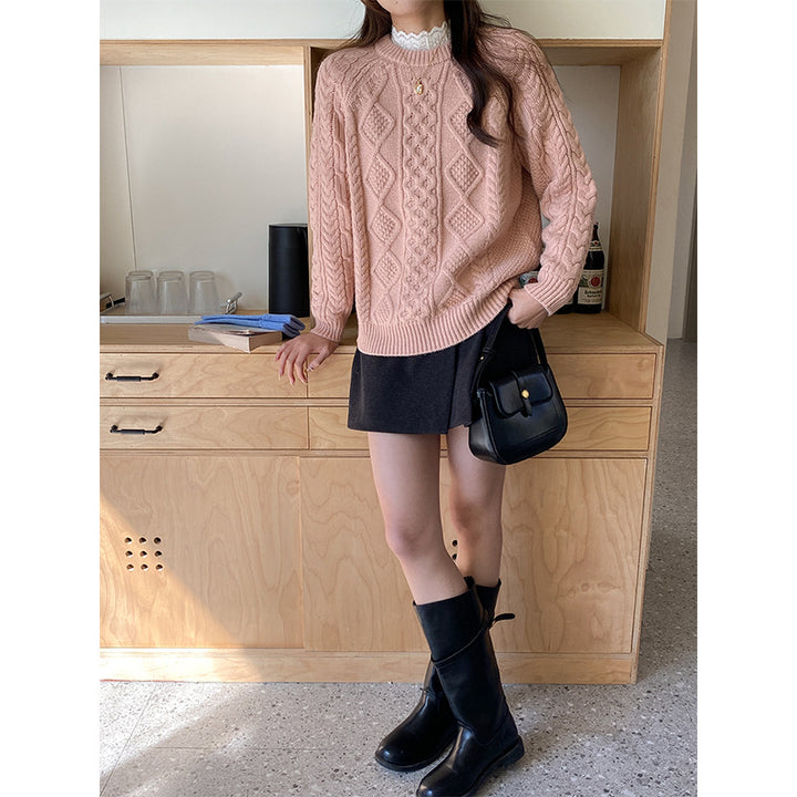 Women casual chunky knit sweater with cable pattern Chic & Stil