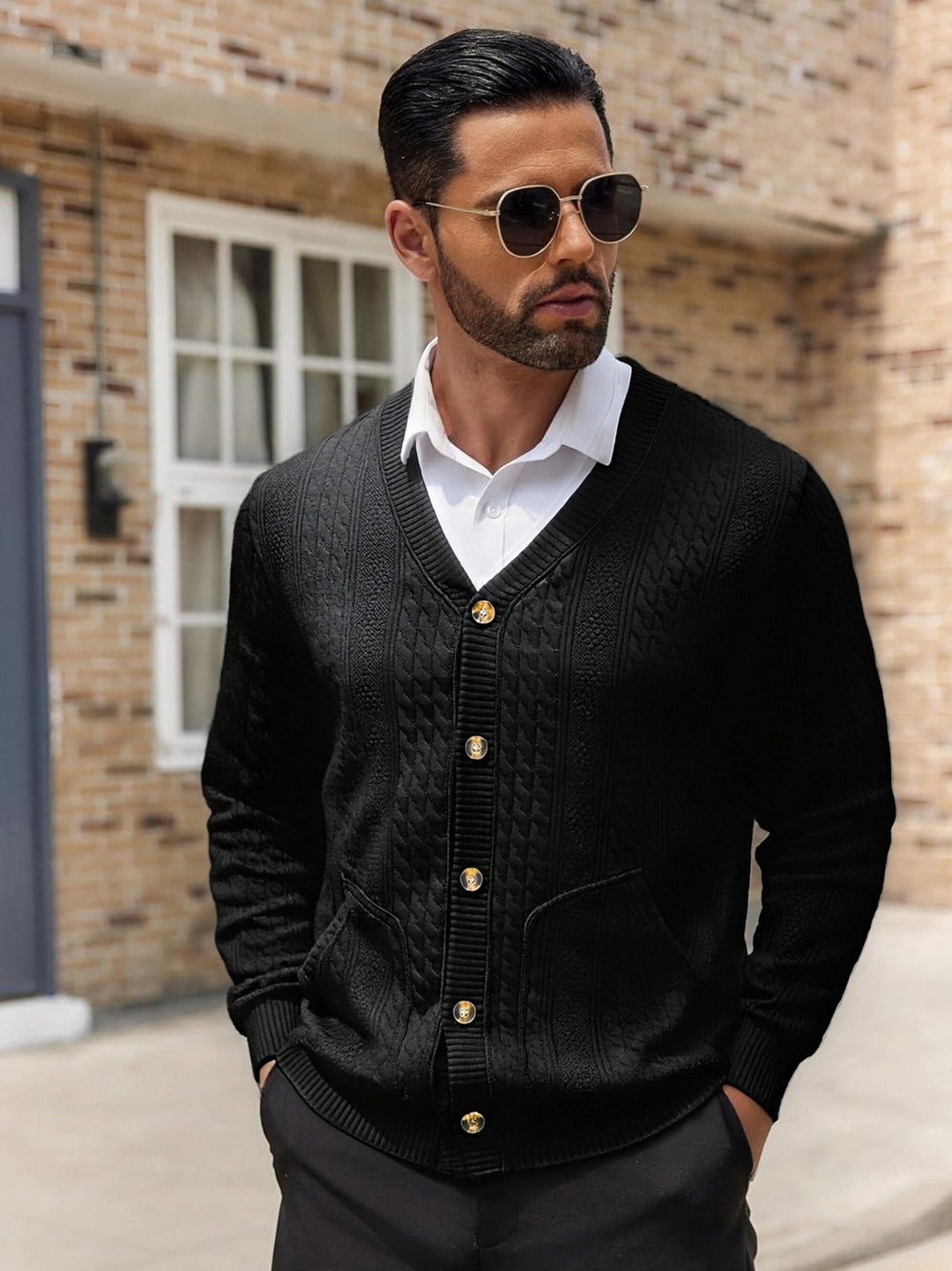 Lune London | Men's Fashionable Knitted Cardigan with Practical Pockets and Unique Texture