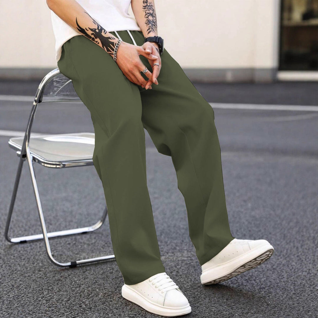 Men's Fashionable Leisure Pants with A Loose Fit and Elastic Waistband Lune London