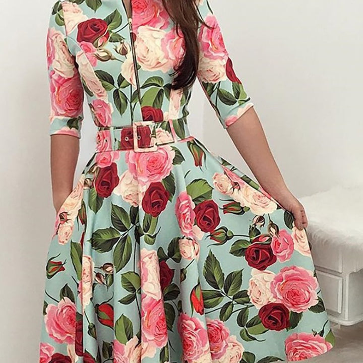 Robe midi femme avec imprimé floral et ceinture à la taille Chic & Stil