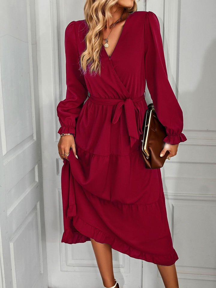 Long dress for women with wrap effect and chic and stylish clothing details