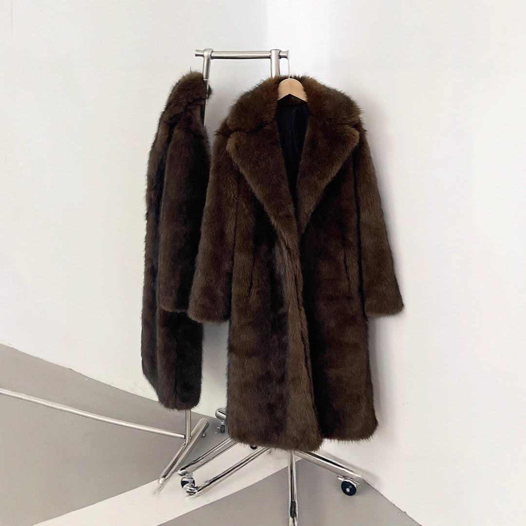 Long coat for women for elegant occasions Lune London