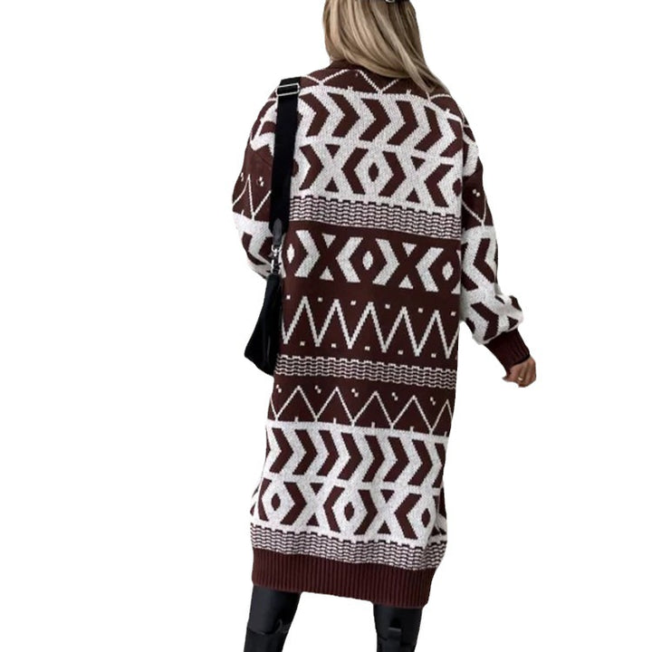 Women's knitted cardigan with modern patterns and an elegant construction Lune Londonl