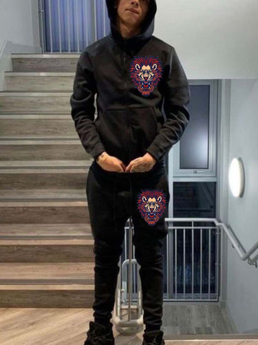 Women's sweatshirt set with an eye-catching lion head design Lune London