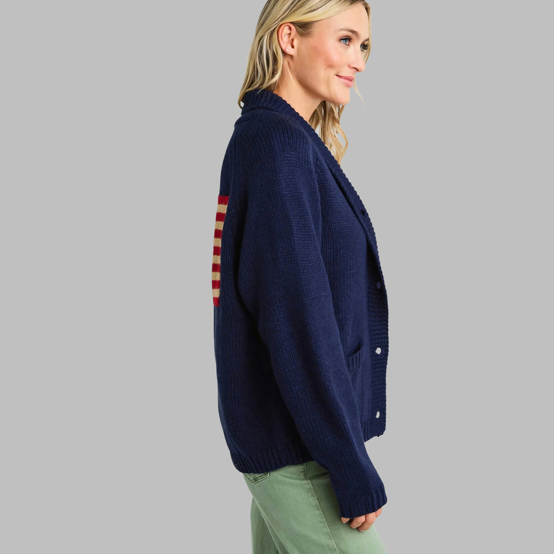 Women's knitted jacket with a trendy design and comfortable pockets Lune London