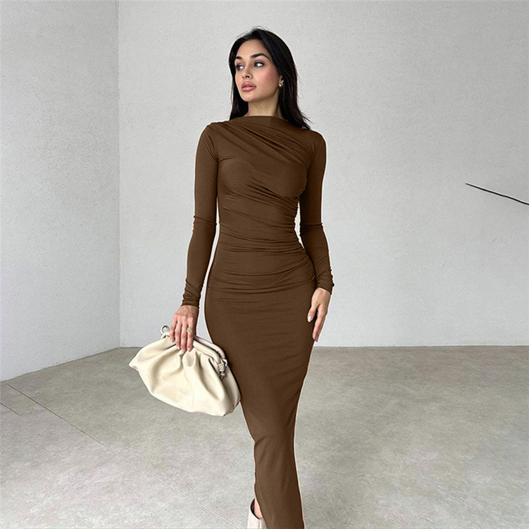 Robe ajustée à manches longues pour femmes avec fronces et design élégant Chic & Stil