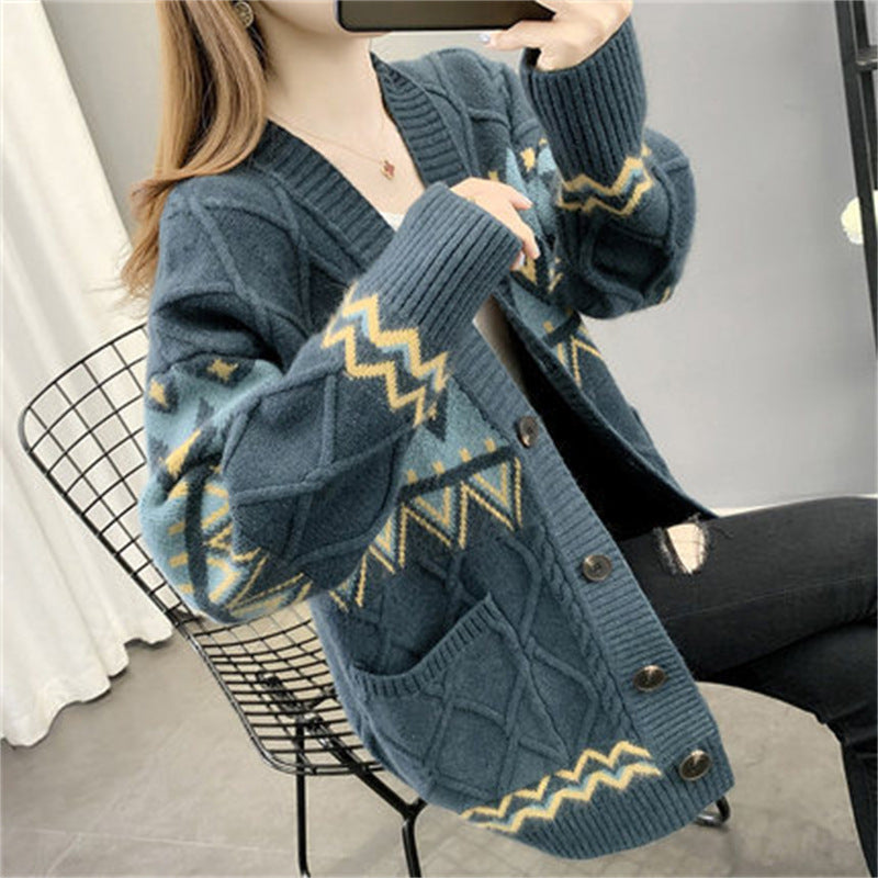 Women's knitted jacket with a modern braid and geometric pattern Lune London