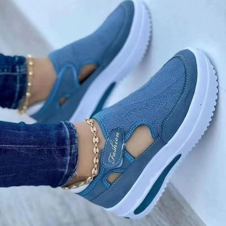 Women's slip-on sports sneakers with breathable material upper Lune London