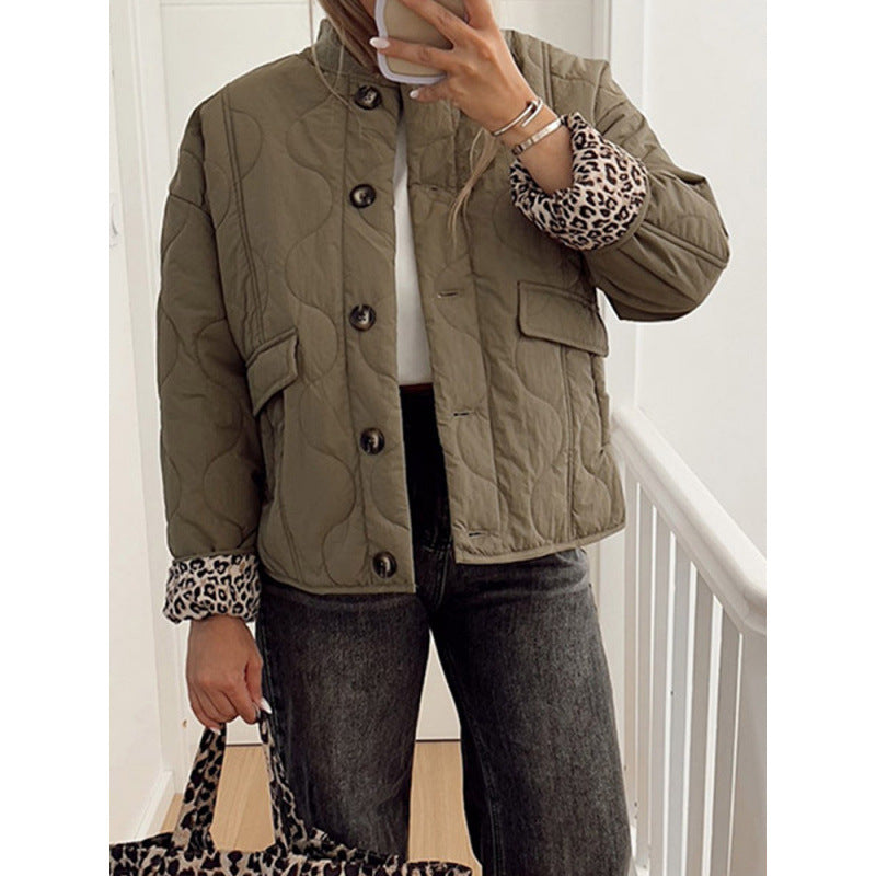 Women's down jacket with artistic pattern and practical pockets Lune London