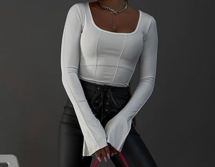Ladies Long Sleeve Top with Square Neckline and Casual Cut Lune London