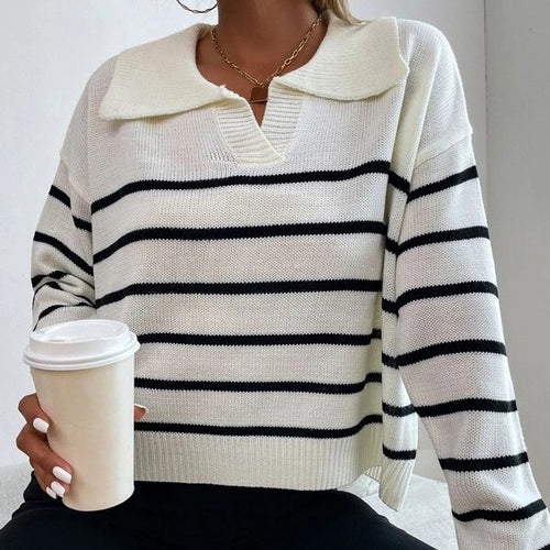 Casual knit sweater for women with collar and striped design Lune London
