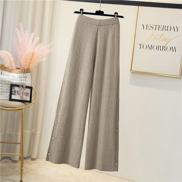 Pleated palazzo pants for women with button details Lune London