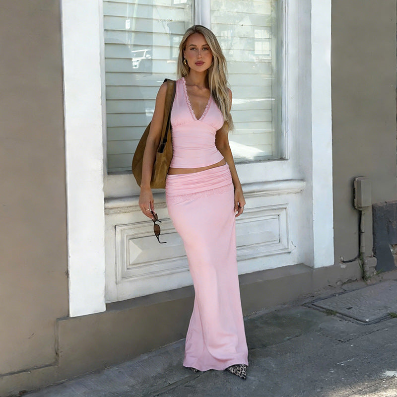 Women's fitted dress with lace V-neck and flared hem