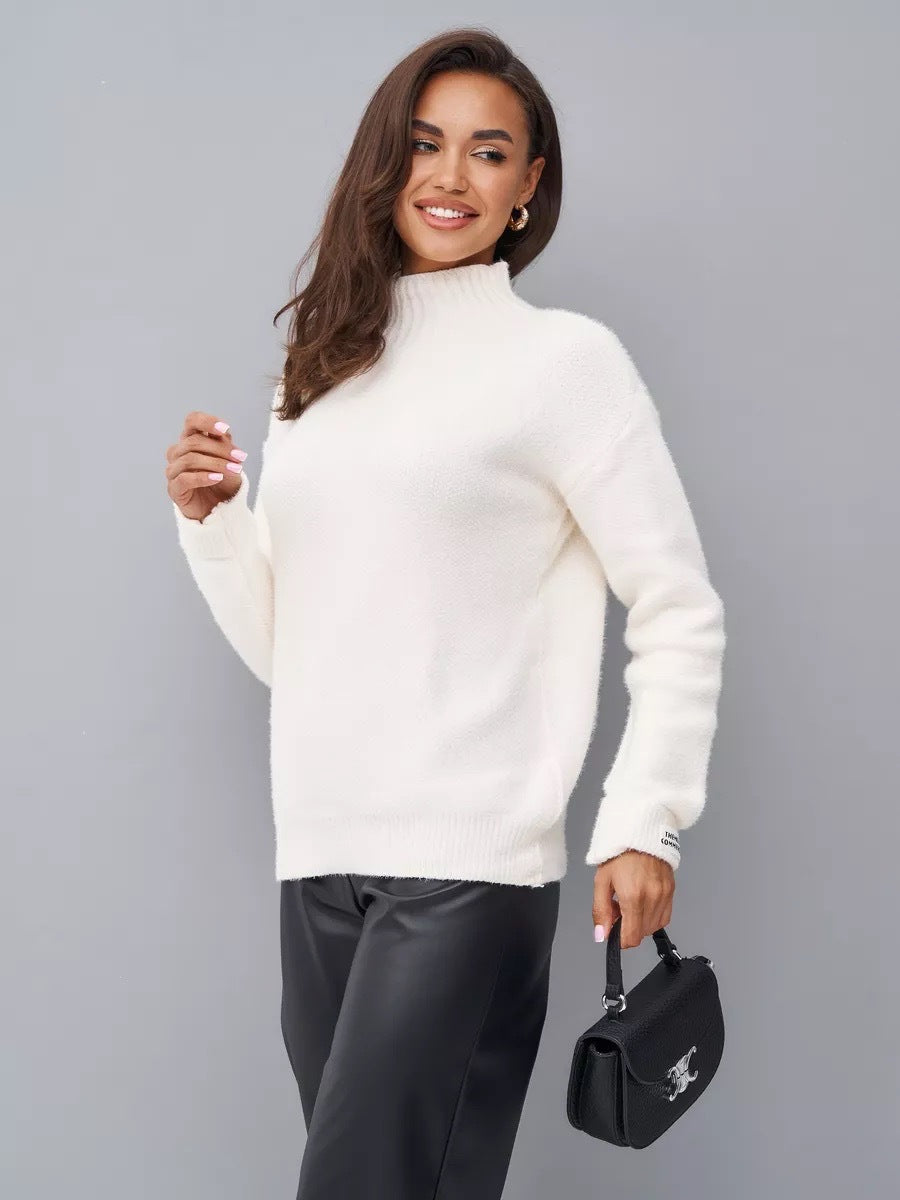 Pull en tricot pour femmes avec col montant Chic & Stil