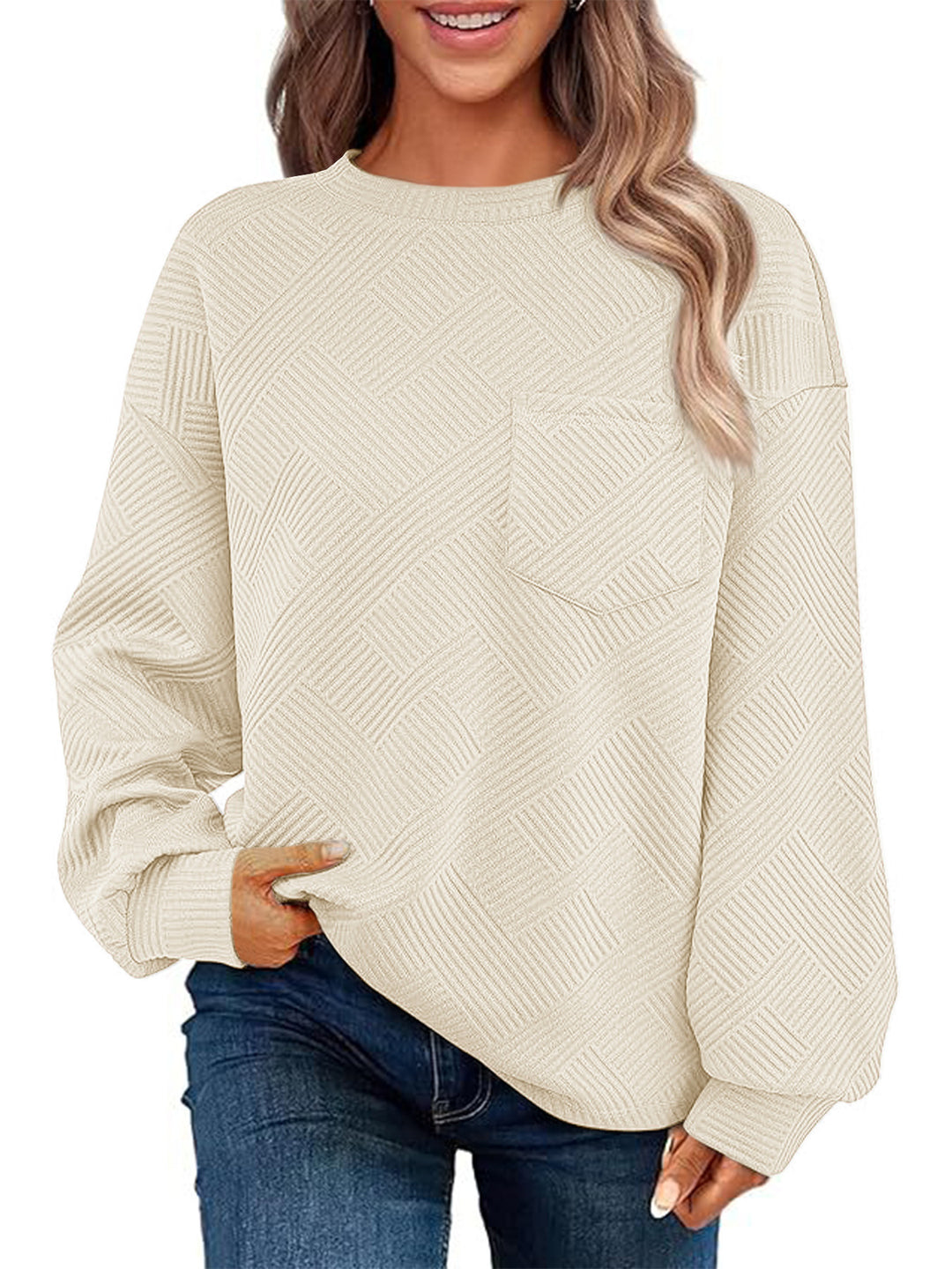 Casual sweater for women with structured pattern Lune London