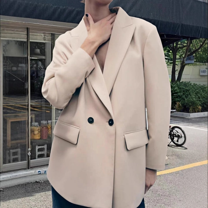Ladies oversized blazer fashionable and stylish Lune London