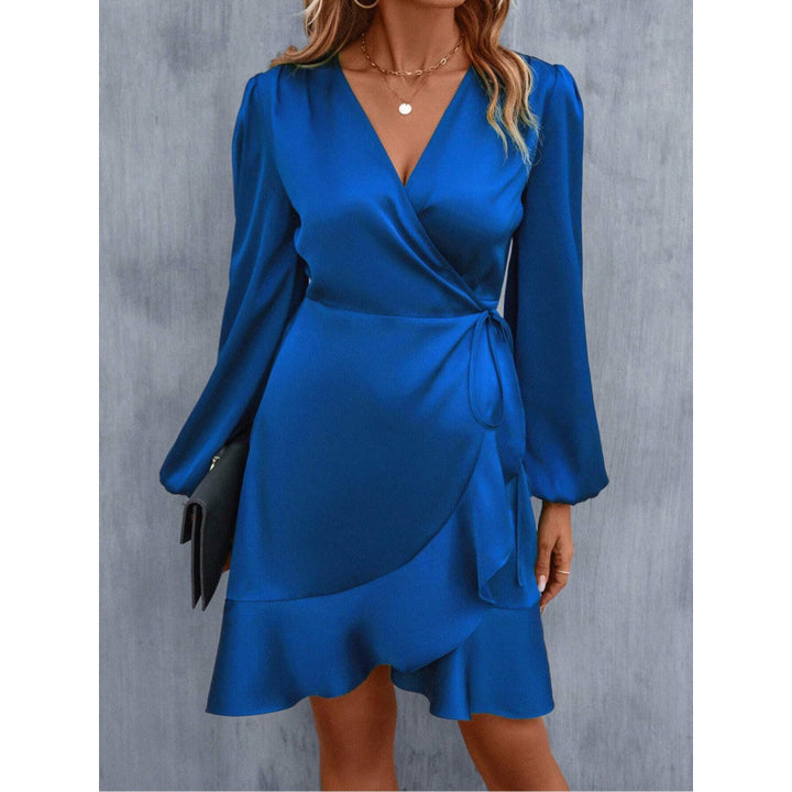 Wrap dress for women with voluminous sleeves and a flowing cut Lune London