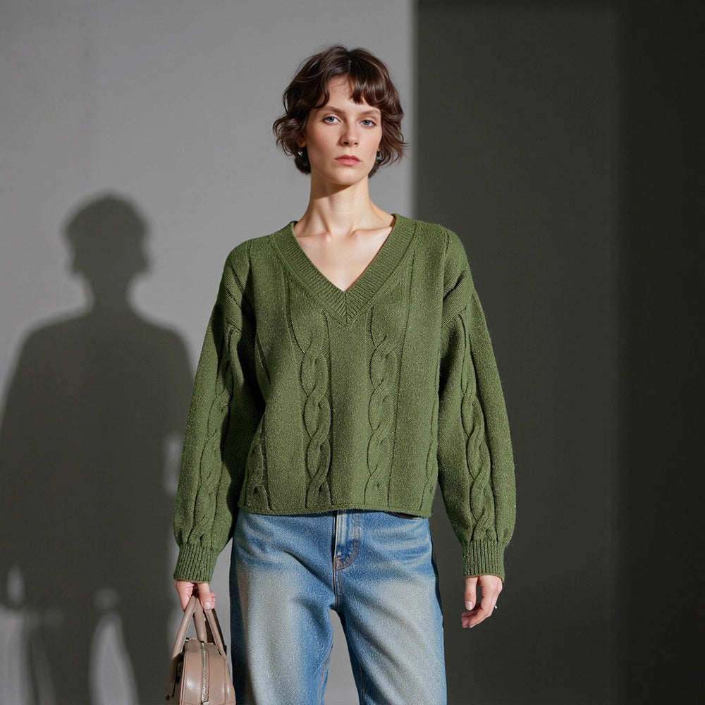 Pull en maille épaisse pour femmes avec col en V et détails modernes Chic & Stil