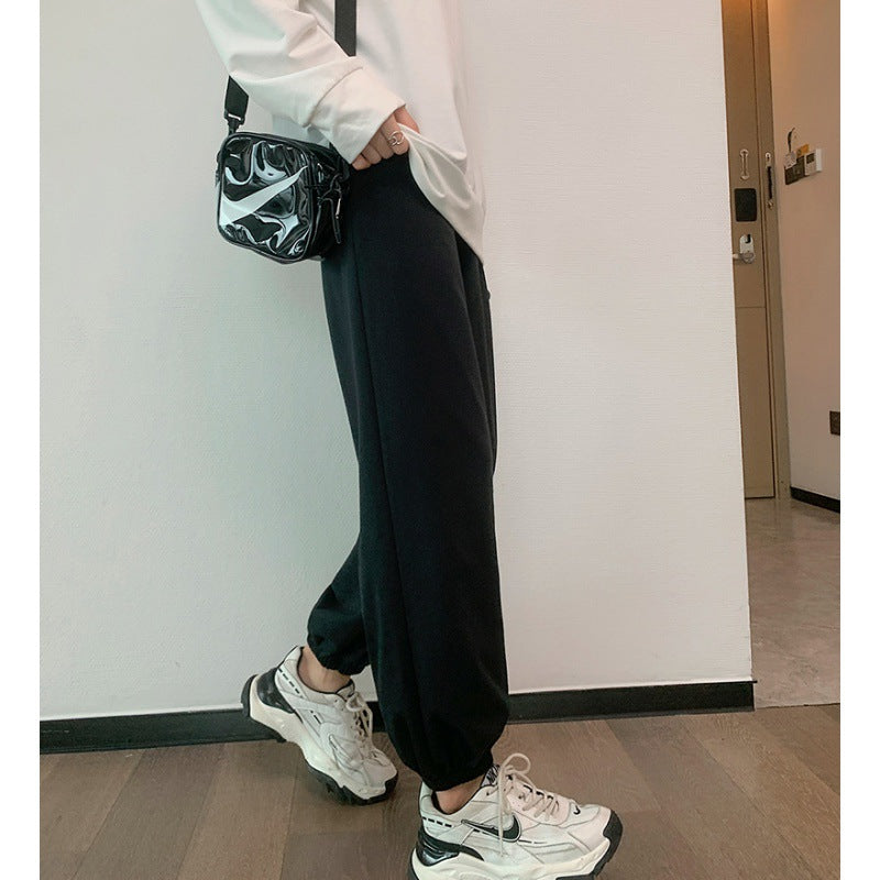 Ladies Comfortable Sweatpants with Elastic Cuffs Chic & Stil