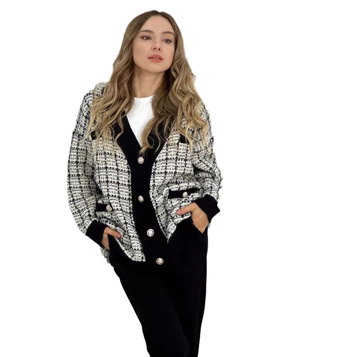 Cardigan en bouclé pour femme avec détails de boutons élégants Chic & Stil