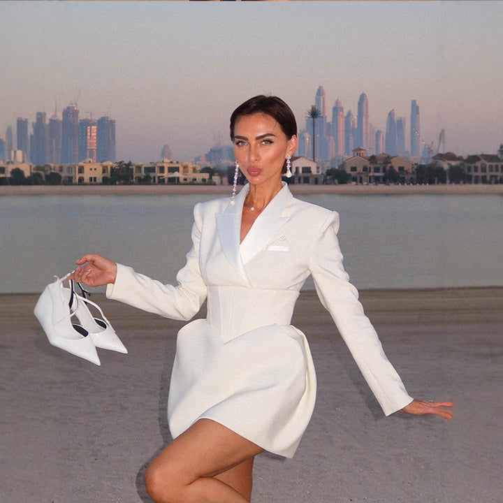 Blazer dress for women with a fitted cut and elegant silhouette Lune London